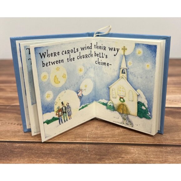 2001 HALLMARK ORNAMENT QX8282 THE LAND OF CHRISTMASTIME BOOK BY LINDA SICKMAN - Picture 8 of 13